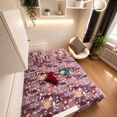 Iconic New Modern 2br Free Garage Fast Wifi Apartment *