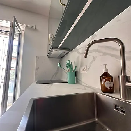 Iconic New Modern 2br Free Garage Fast Wifi * Lugano